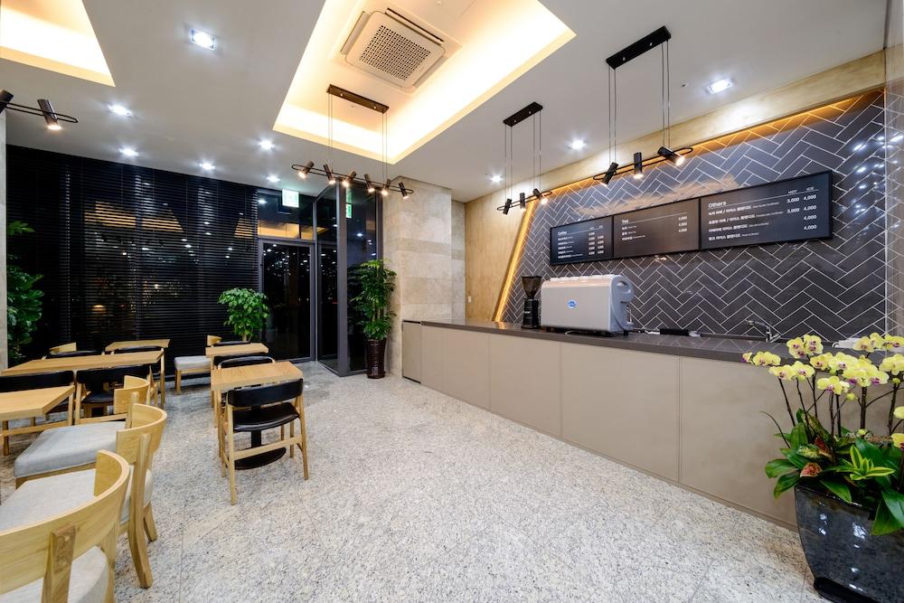 Benikea Premier Hotel Yeouido Seul Esterno foto