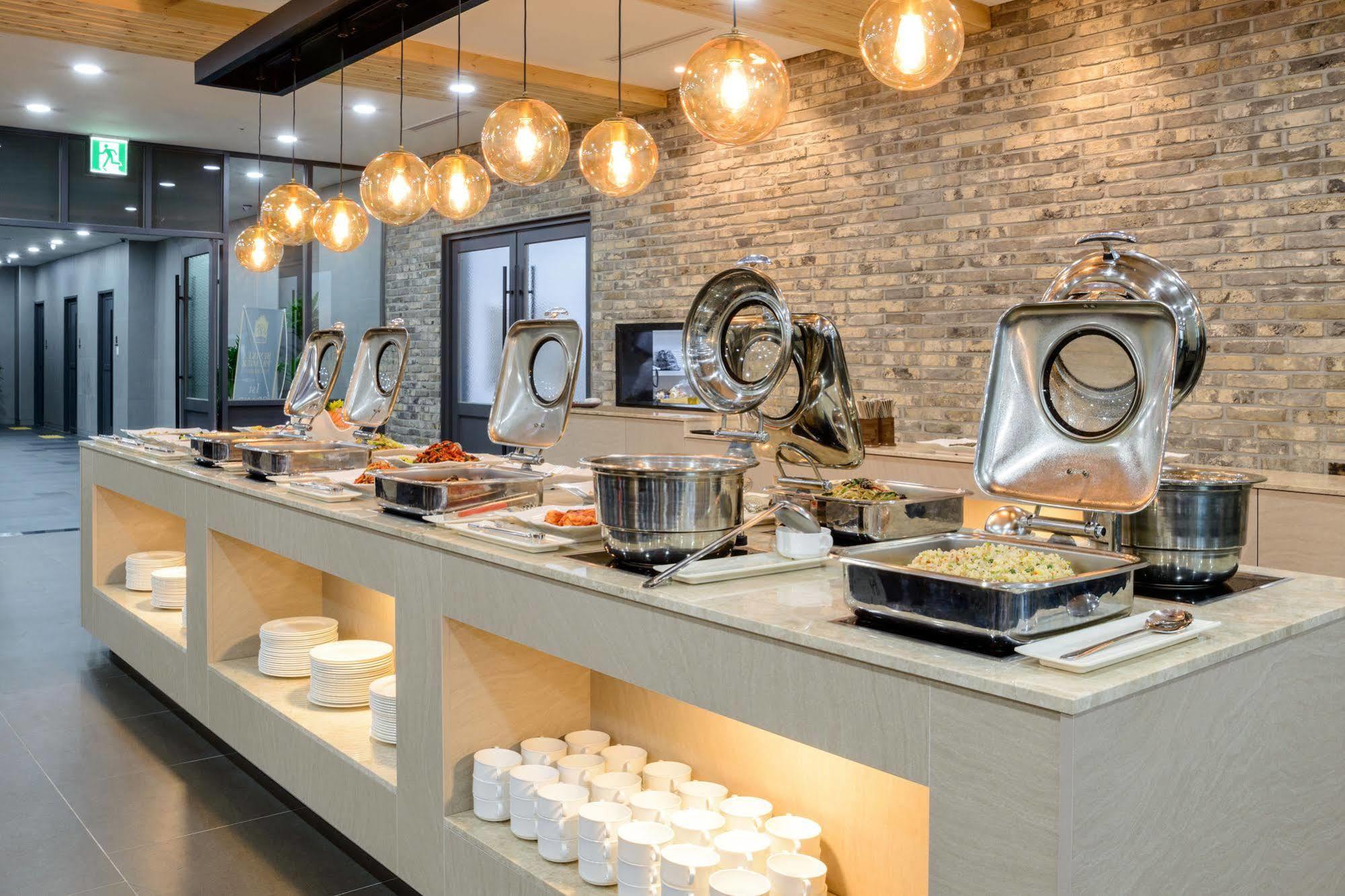 Benikea Premier Hotel Yeouido Seul Esterno foto